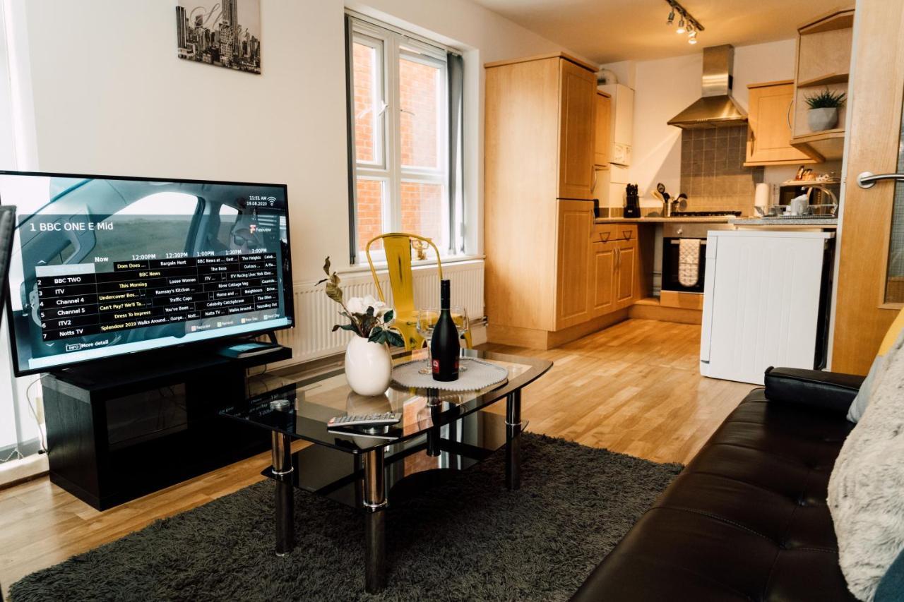 דרבי Contractor Stays I Long Stay Offer I Gated Parking I Wifi I Workspace I Pride Apartments מראה חיצוני תמונה